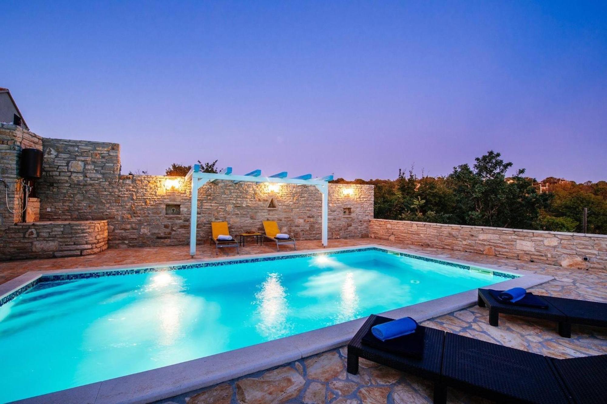 My Dalmatia - Holiday Home Korlat With Private Pool Бенковац Экстерьер фото